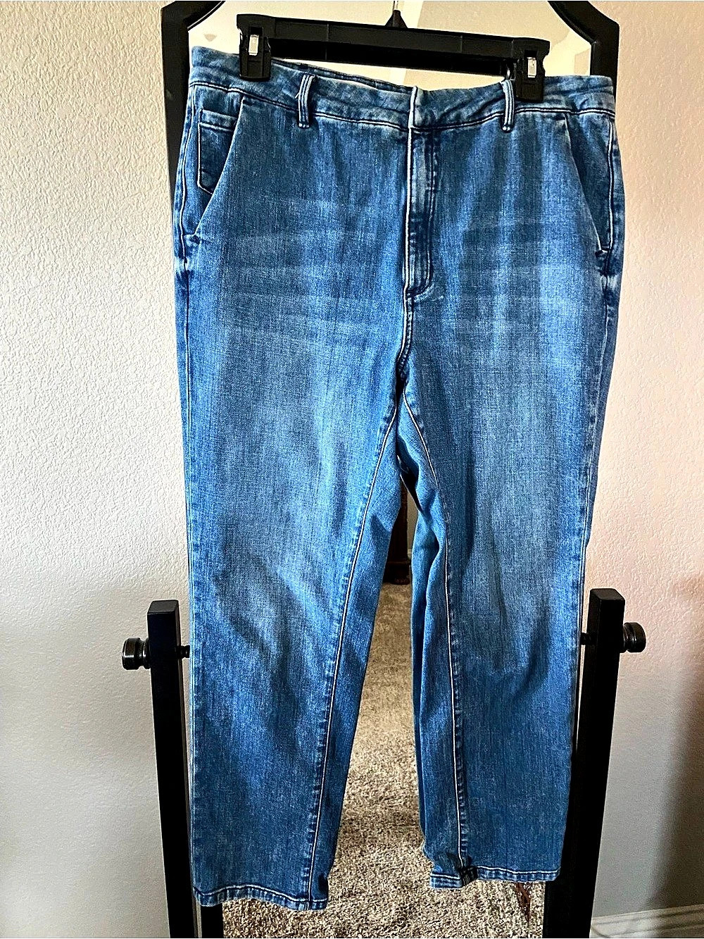 Pilcro and the Letterpress Straight Leg Jeans in Blue Waist 32